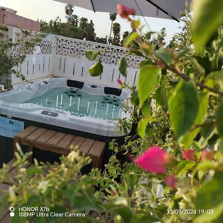 Riad & Spa Sous Le Soleil Chez Jerome Et Pamela Ch Lagon Marrakesh Exterior foto