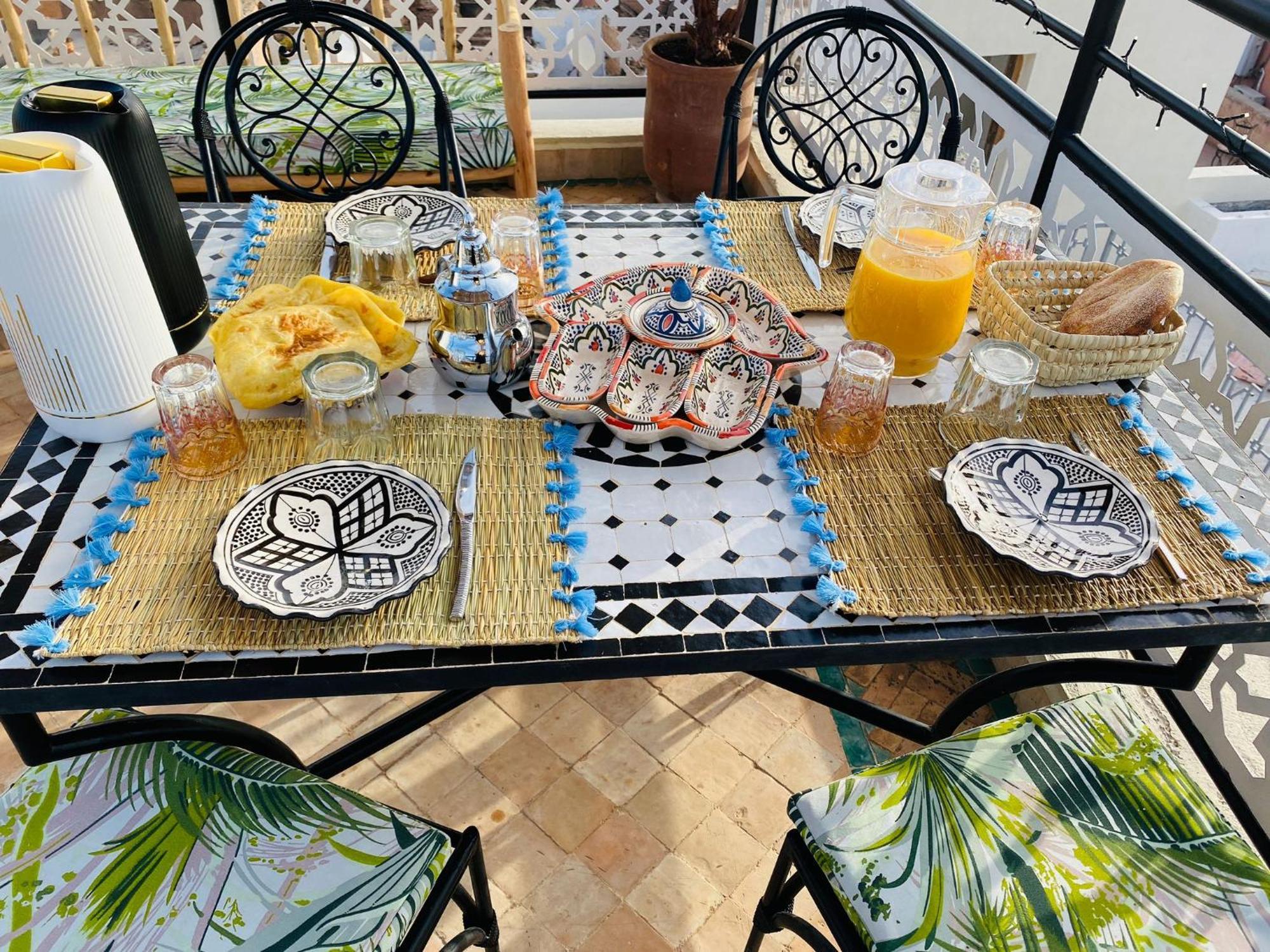 Riad & Spa Sous Le Soleil Chez Jerome Et Pamela Ch Lagon Marrakesh Exterior foto